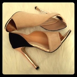 *BRAND NEW*Colorblock Peep Toe High Heeled Sandals